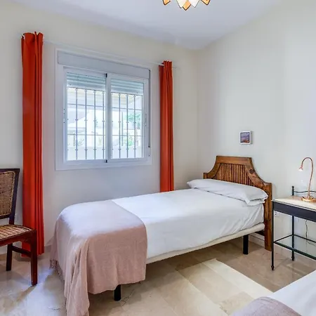 Hanami Puerto Alto Pa 4-12 Appartement Estepona